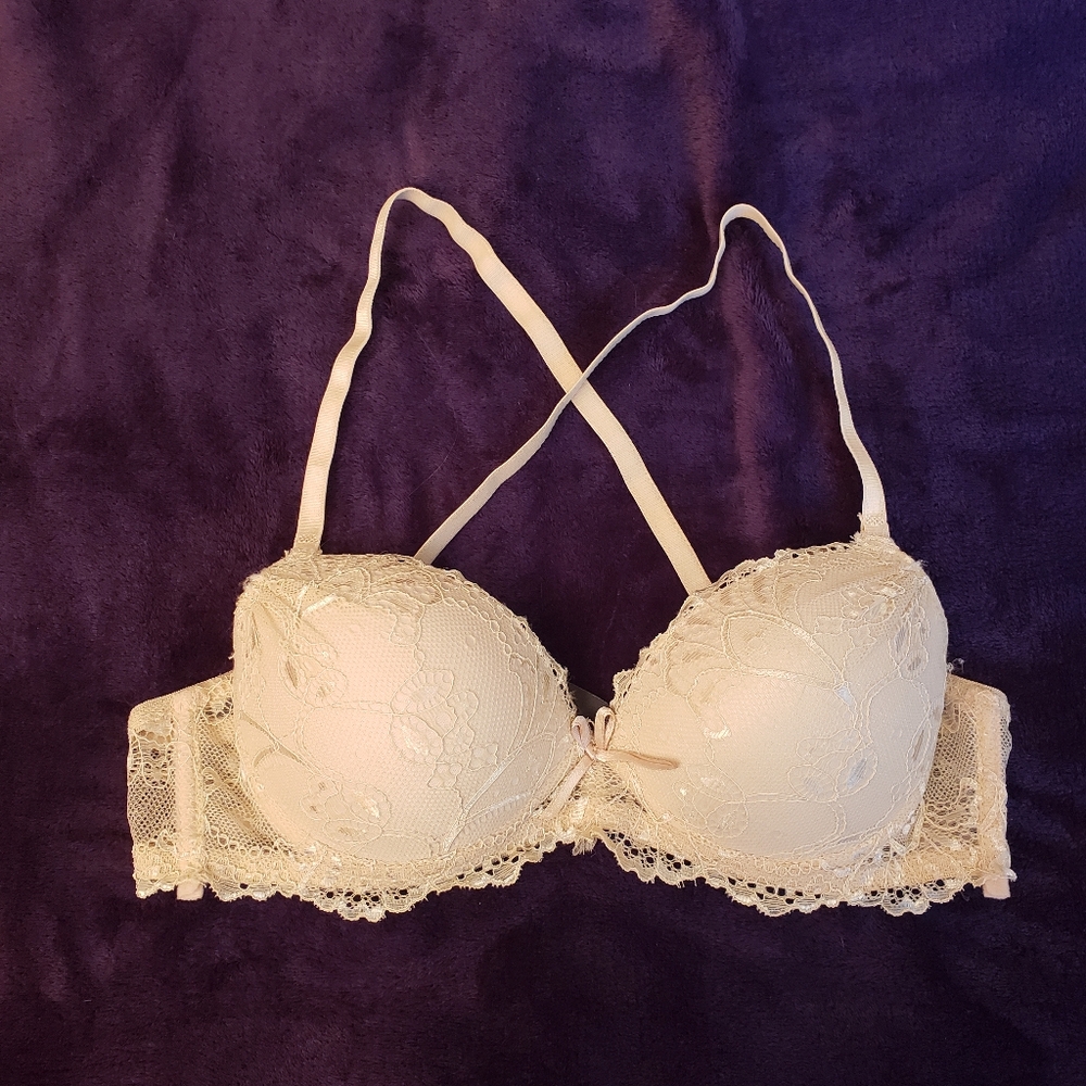 Smart & Sexy Lace Pushup Underwire Bra With Convertible Straps 34B